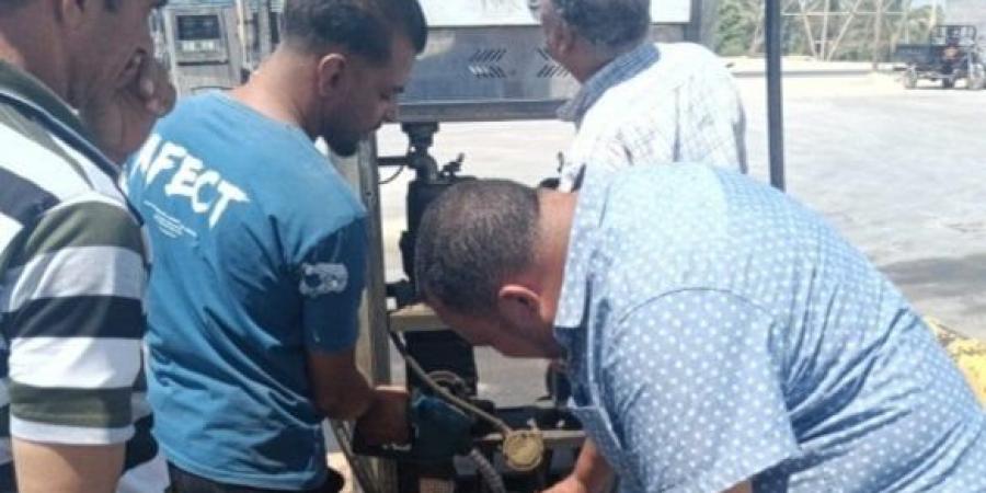 بعد تلاعبها بالعدادات.. ضبط محطة وقود تهرب 28 ألف لتر سولار وبنزين قبل بيعها بالسوق السوداء بأسيوط - الكويت الاخباري