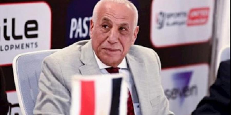 حسين لبيب يطالب جون إدوارد بإبعاد فريق الكرة عن الأزمة الحالية - الكويت الاخباري