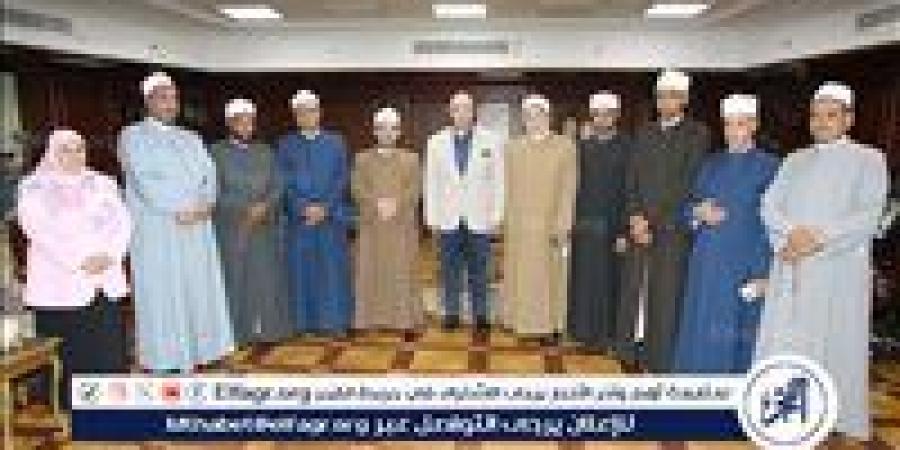 من المساجد للمستشفيات.. قافلة الأزهر الدعوية تجوب بني سويف لتصحيح المفاهيم المغلوطة - الكويت الاخباري