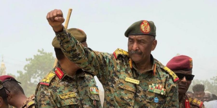وزير الداخلية السوداني للجزيرة نت: نعمل بقوة لضبط الأمن والوجود الأجنبي بالبلاد - الكويت الاخباري