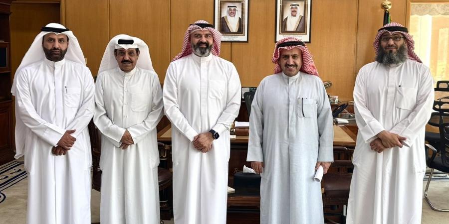 «الزراعة» تبحث مع اتحاد المزارعين أوضاع القطاع وتطوير اللوائح - الكويت الاخباري